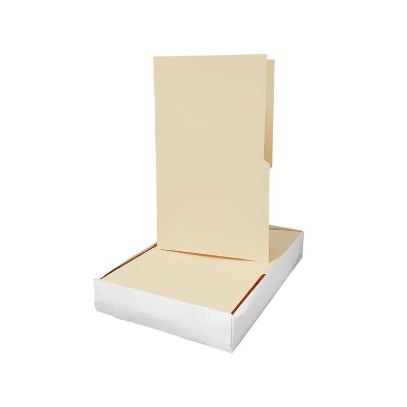 Pack de 100 Folders Manila tamaño legal 8.5 x 14 de AS Folders Plus, ideales para documentos legales. Officemate