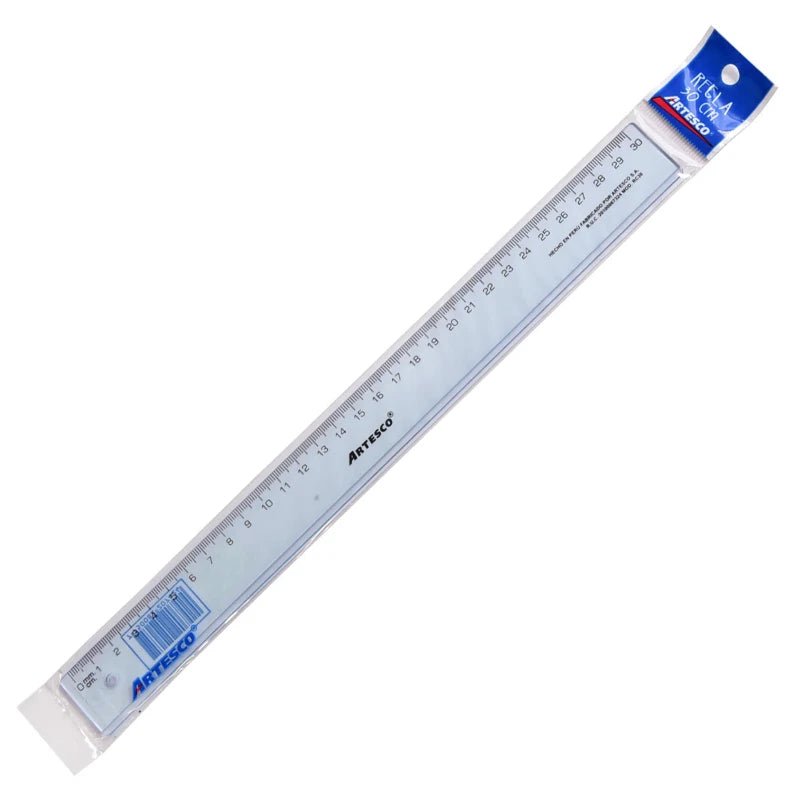 Regla plástica transparente de 30 cm Artesco, con numeración clara y bordes precisos. Perfecta para la escuela y oficina. Disponible en Officemate.