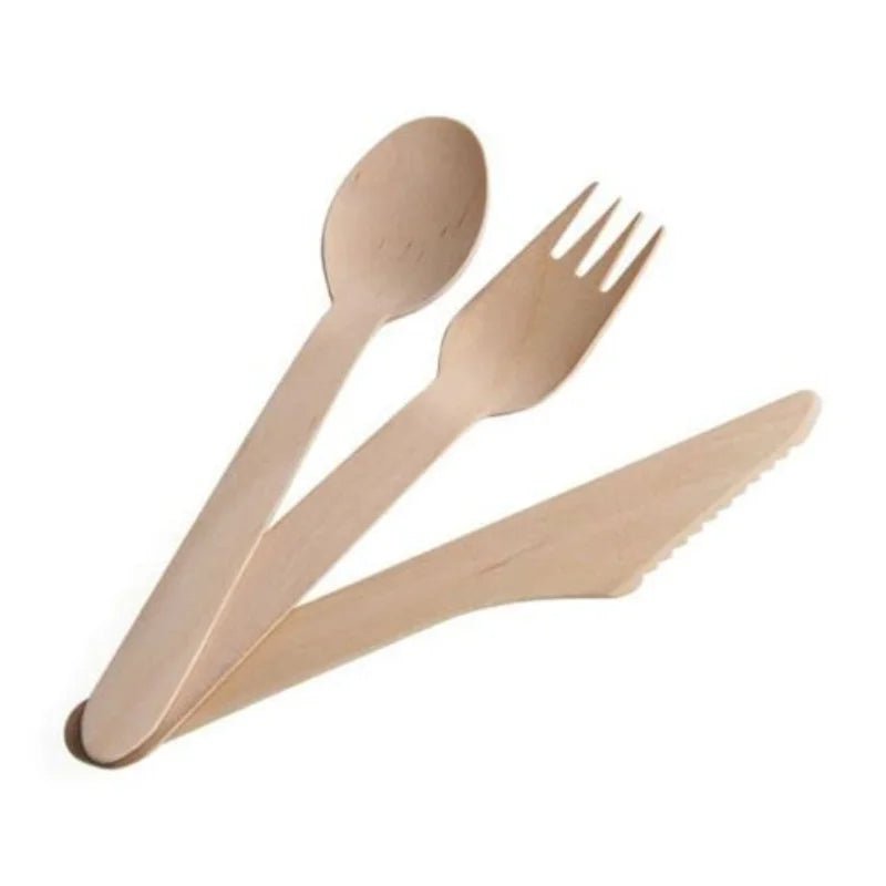 Set de cubiertos de madera WoodAble con tenedor, cuchillo, cuchara y servilleta, biodegradables y compostables.