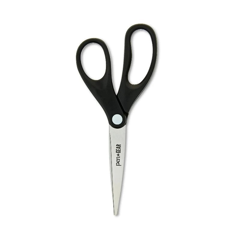 Tijera Pen+Gear de 8 pulgadas con mango negro y hoja de acero inoxidable, vista frontal. Disponible en Officemate República Dominicana.